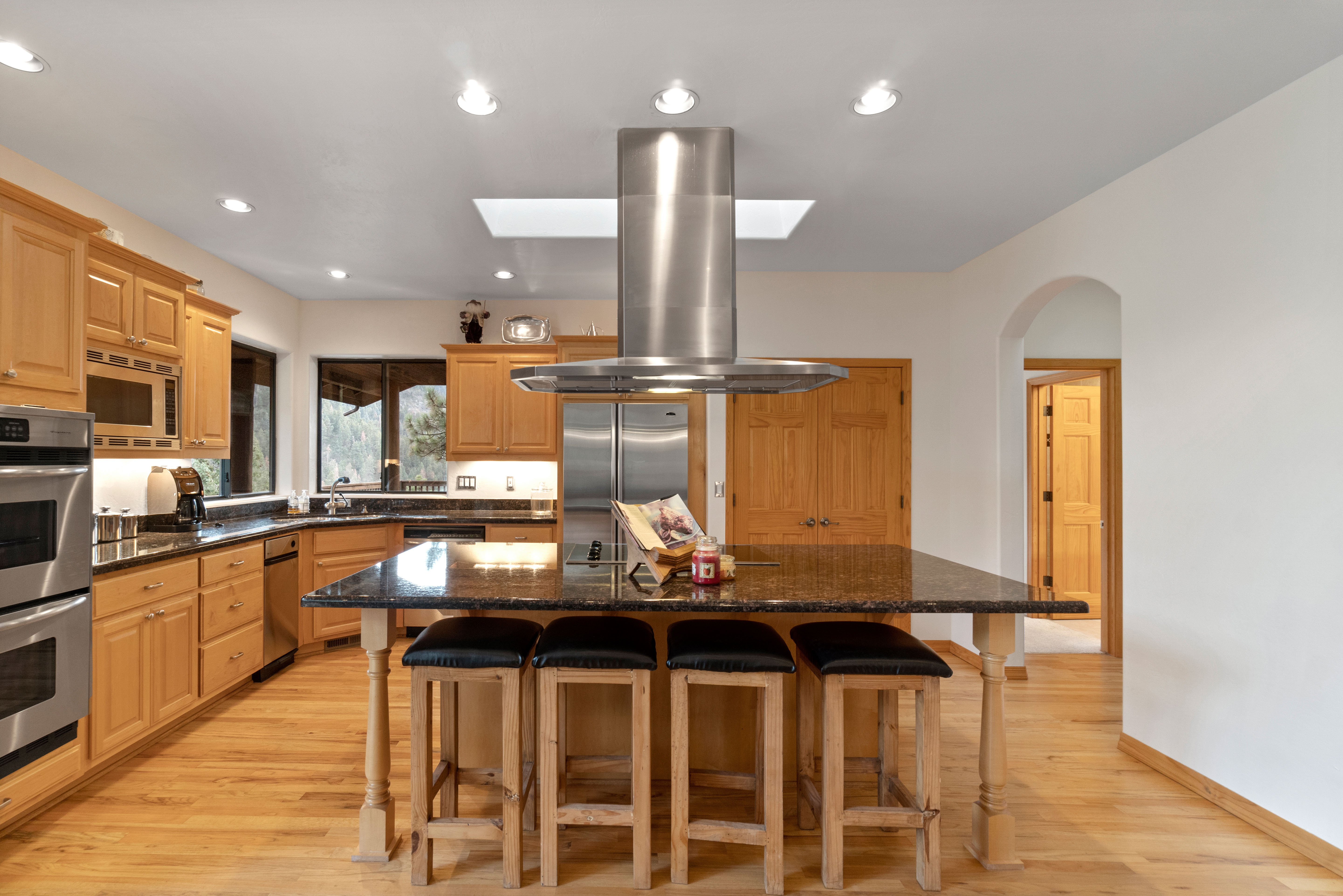 Are Range Hoods Standard Size