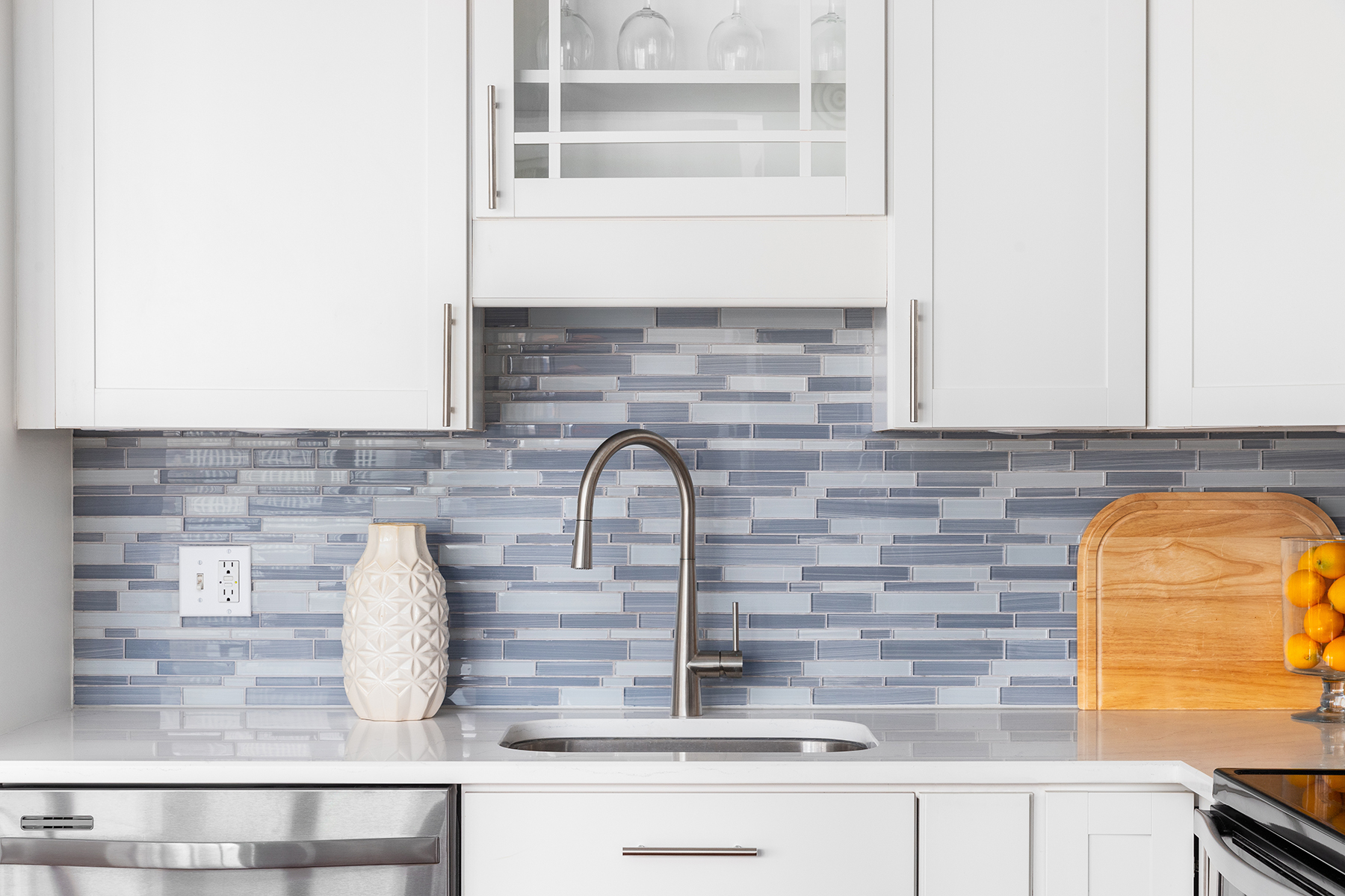 4-Unexpected-Backsplash-Ideas-for-Your-Kitchen-Remodel-1