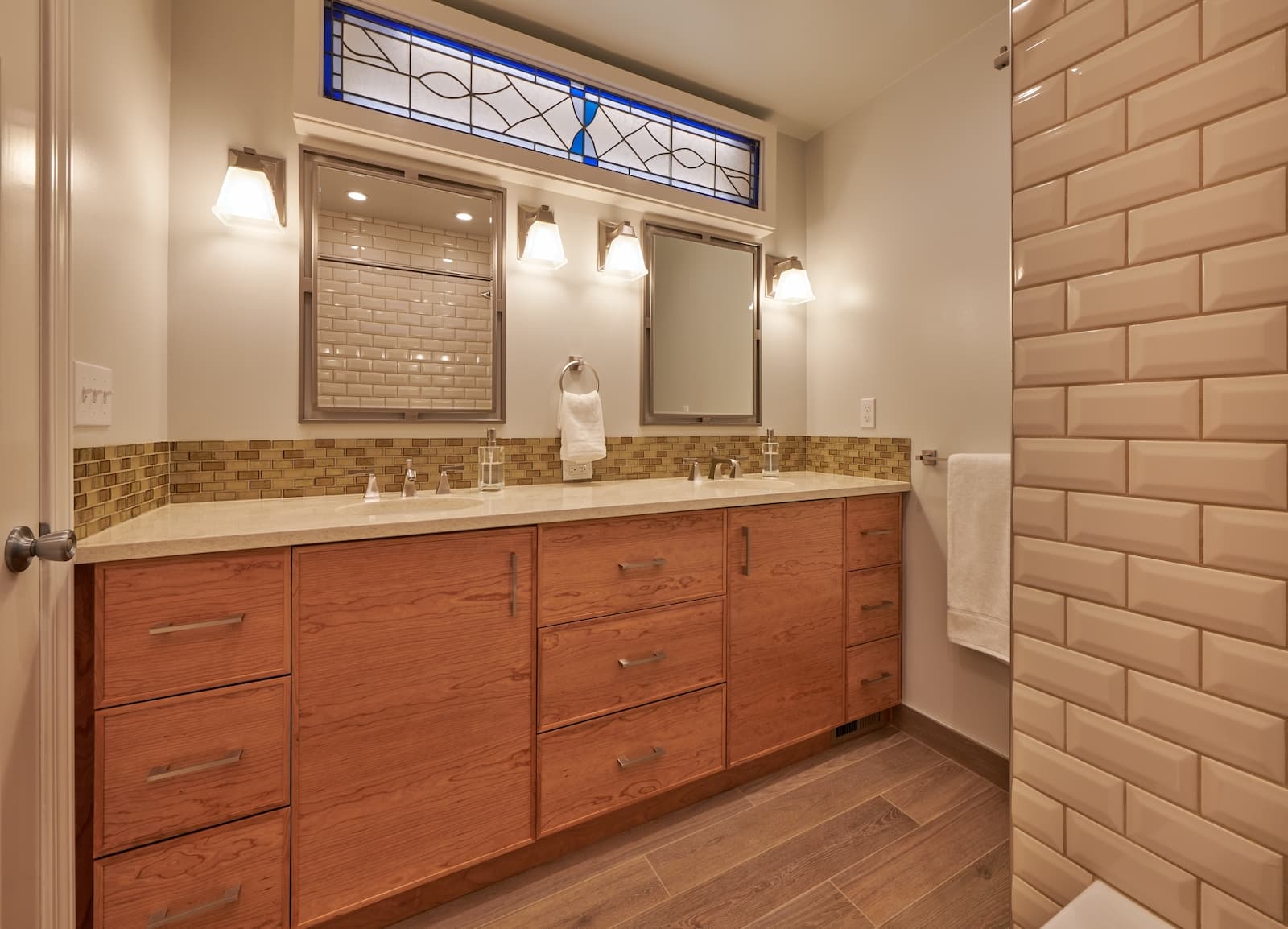 Full width vanity with bathtub tile